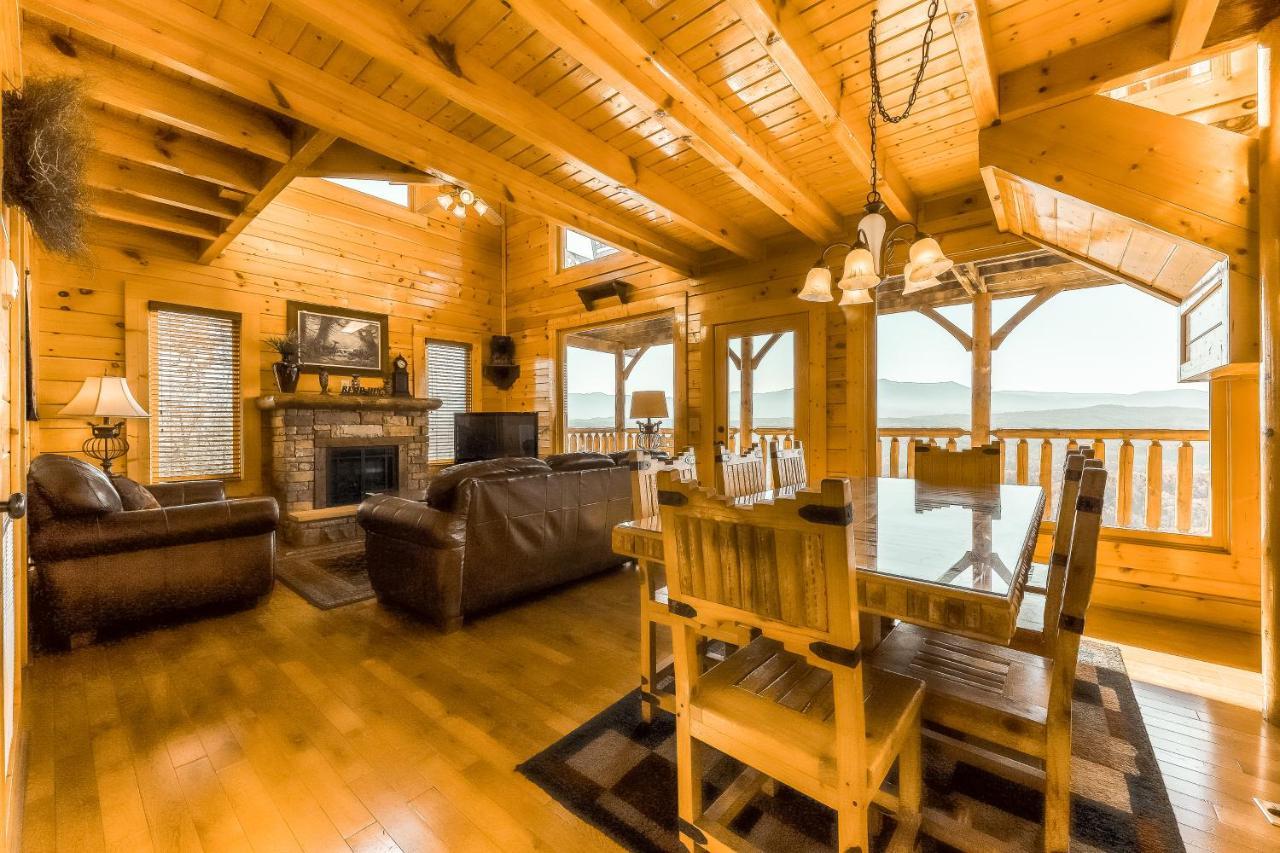 Moondancer Villa Pigeon Forge Bagian luar foto